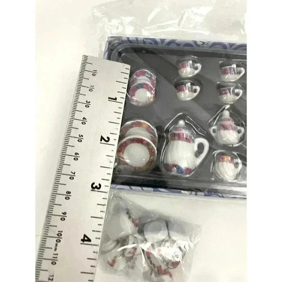 Lot of 8 Miniature Dollhouse Tea Serving Set Tiny Plates Cups Glasses - Picture 13 of 16